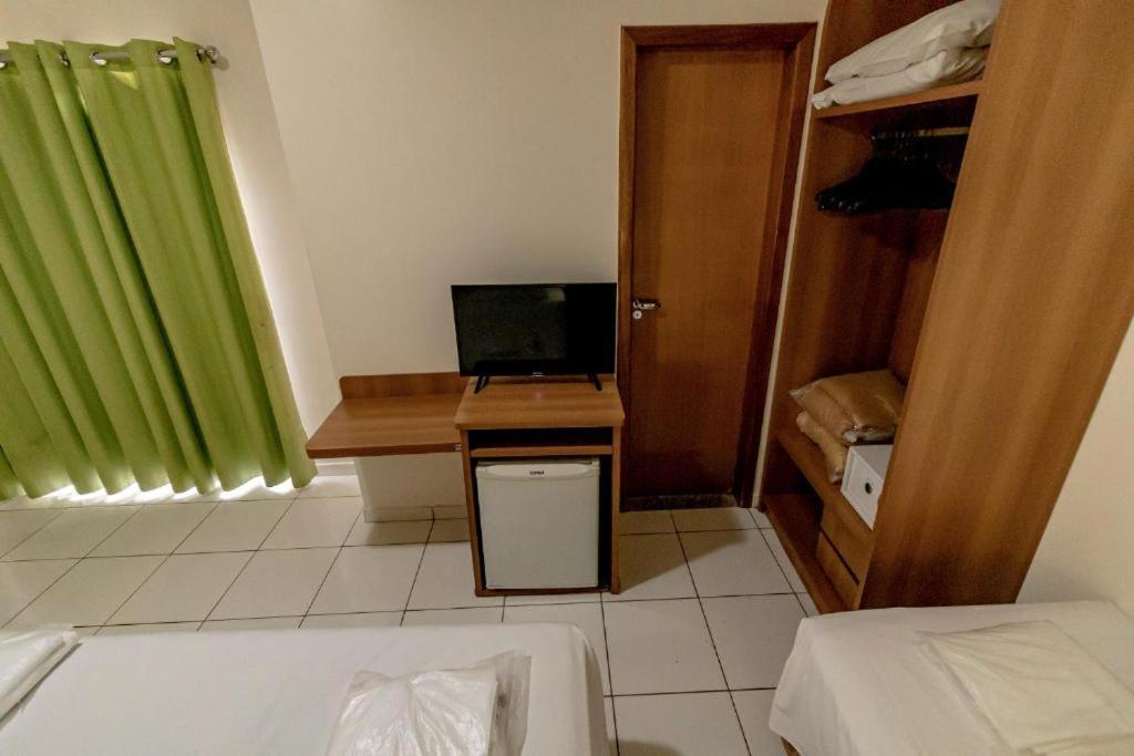 Golden Dolphin Grand Hotel - Suite Pool 카우다스노바스 외부 사진